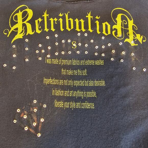 Stylish black t-shirt with a bright graphic print SIZE S - Picture 6 of 7